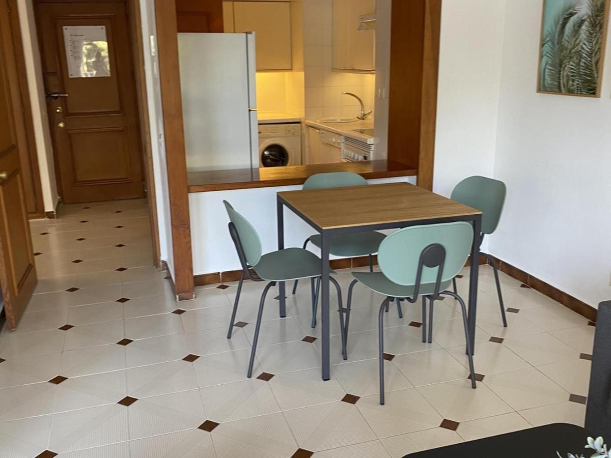 Luminoso Apartamento En Segunda Linea Playa 438 马尔韦利亚 外观 照片